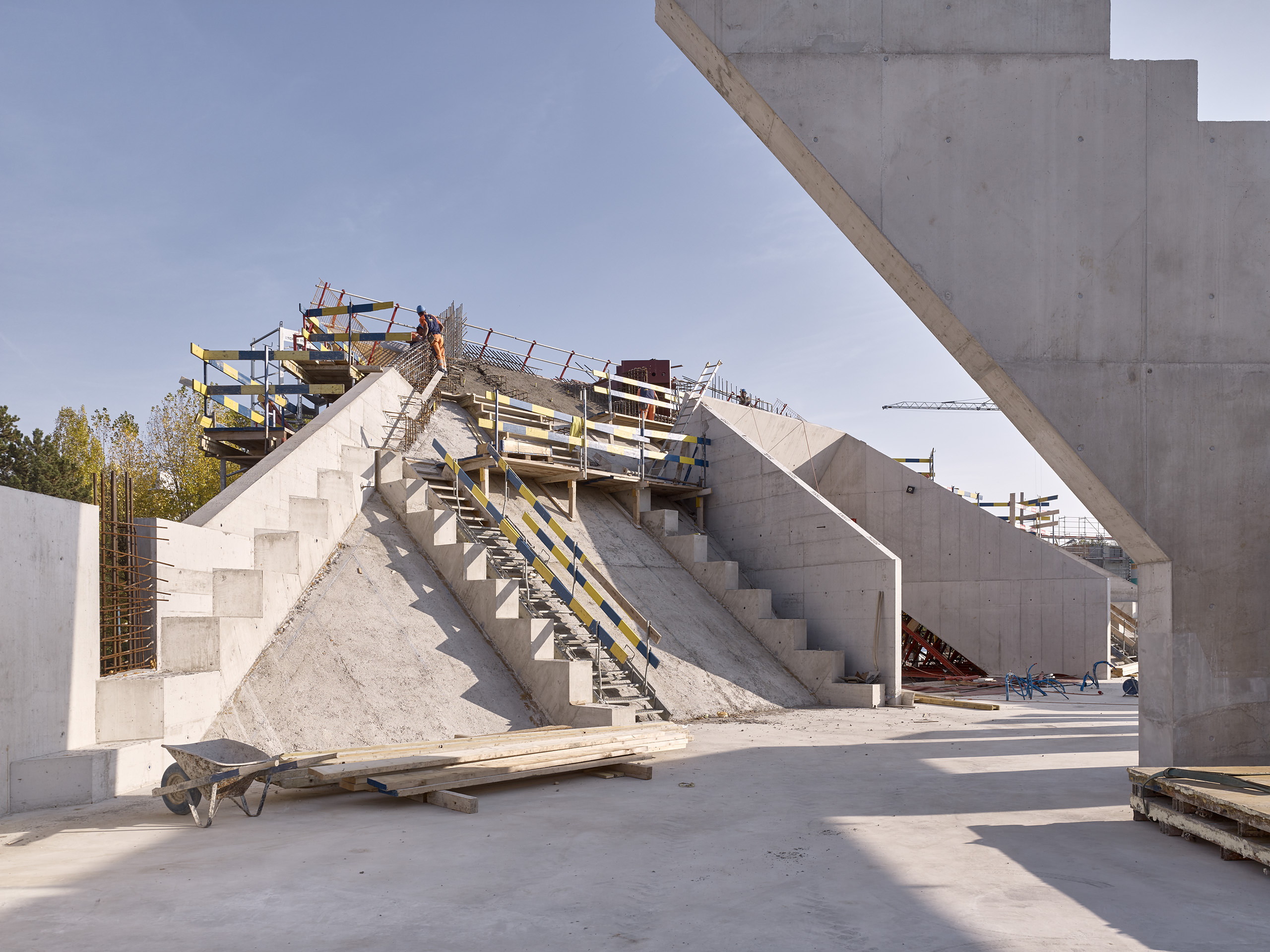 Stade de la Tuilière, Lausanne